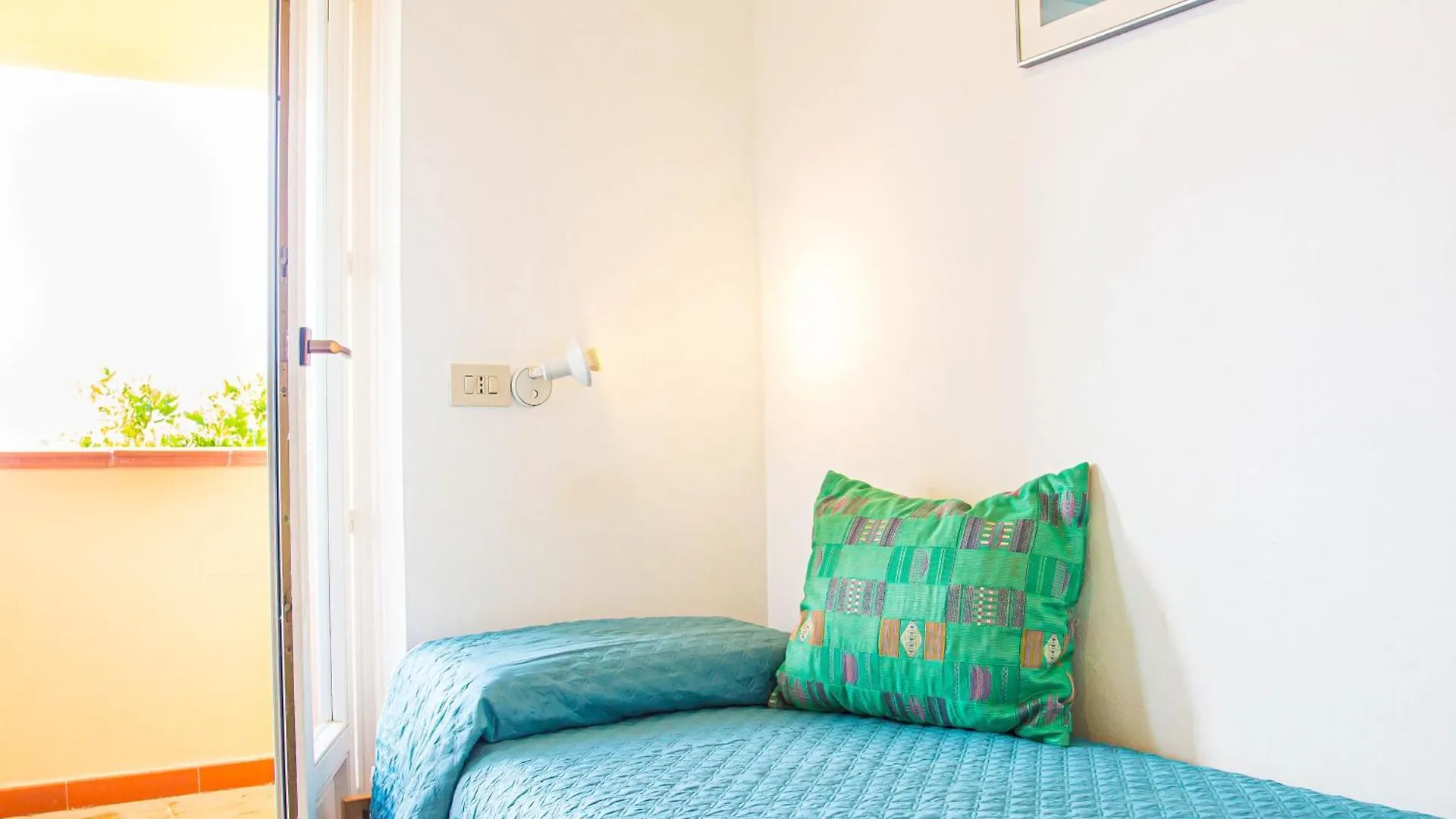 Casa Sinclair, Air-Con E Giardino Lejlighed Cala Gonone