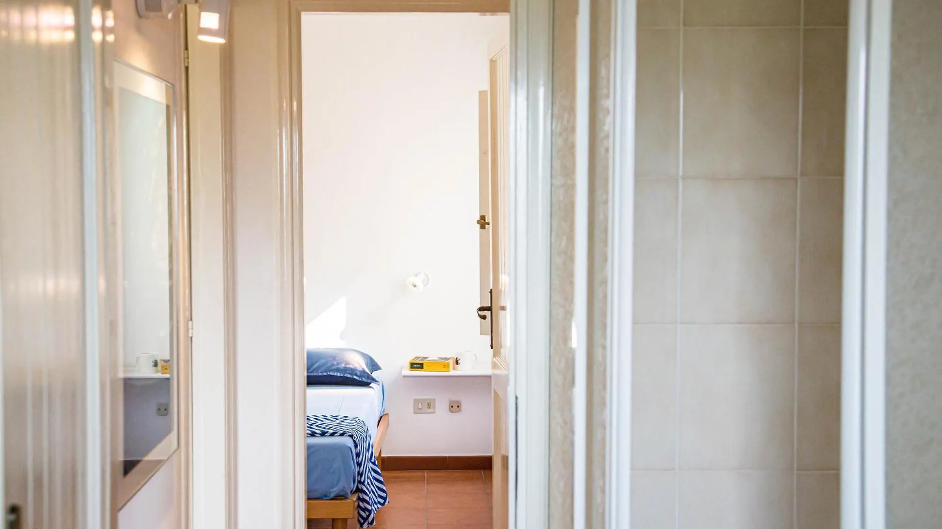 Casa Sinclair, Air-Con E Giardino Lejlighed Cala Gonone