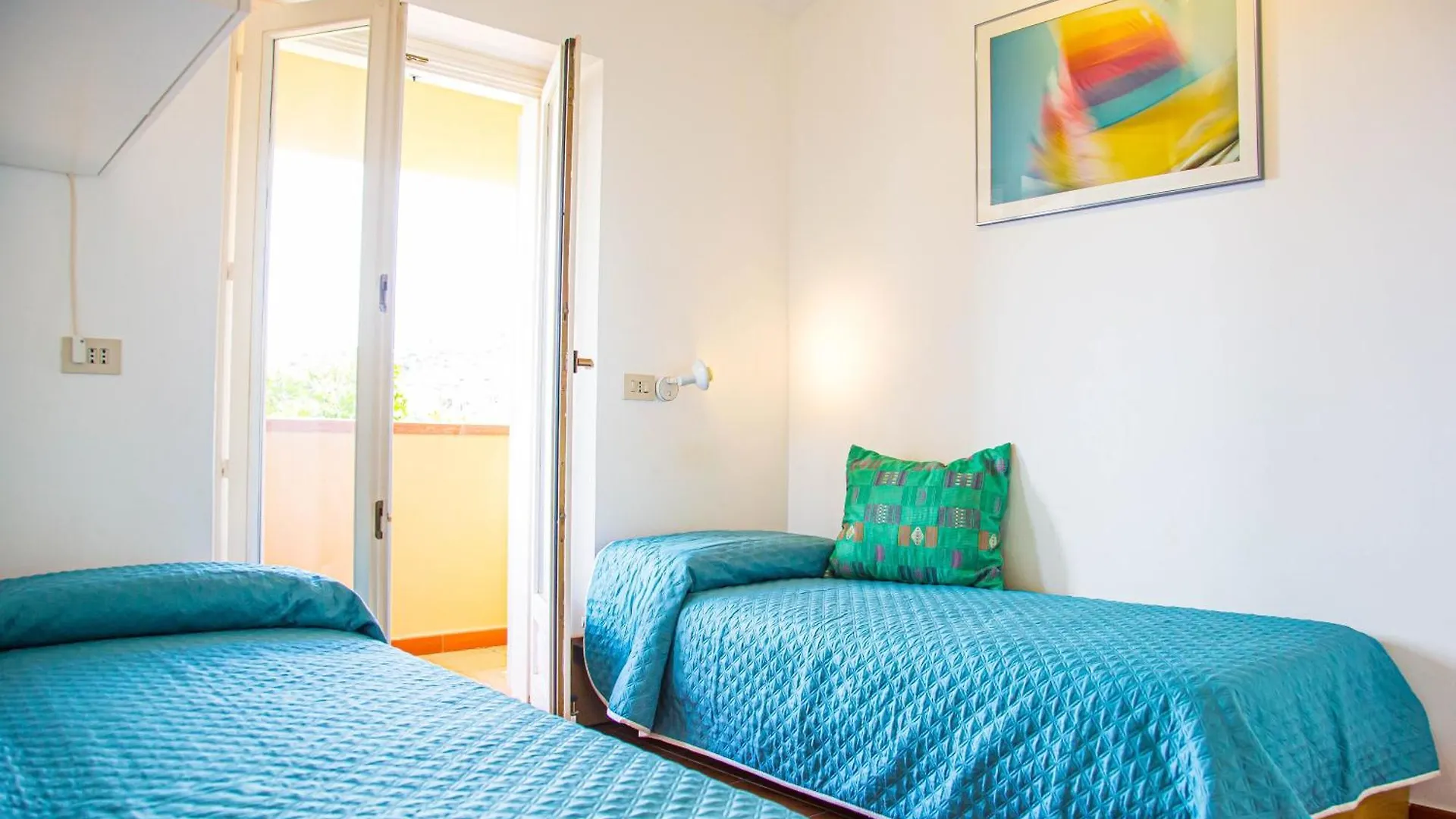 Casa Sinclair, Air-Con E Giardino Apartamento Cala Gonone